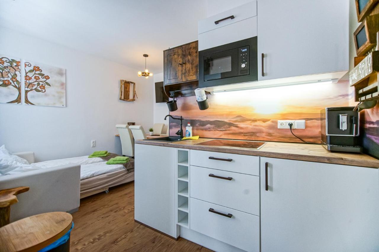 Auszeit Steiraland 7 Mit Ueberdachten Balkon Und Parkplatz Leoben  Bagian luar foto